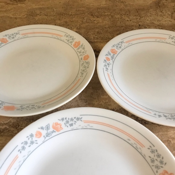 Corelle Dessert Plates- Set of 3 - Picture 3 of 7